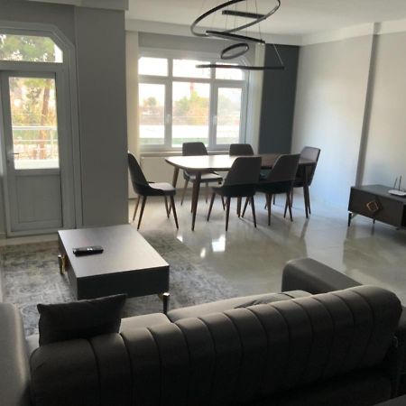 Luxury Z-Apart Family Homes 2 Bedrooms Wifi Near Metro Zeytinburnu Istanbul Eksteriør billede