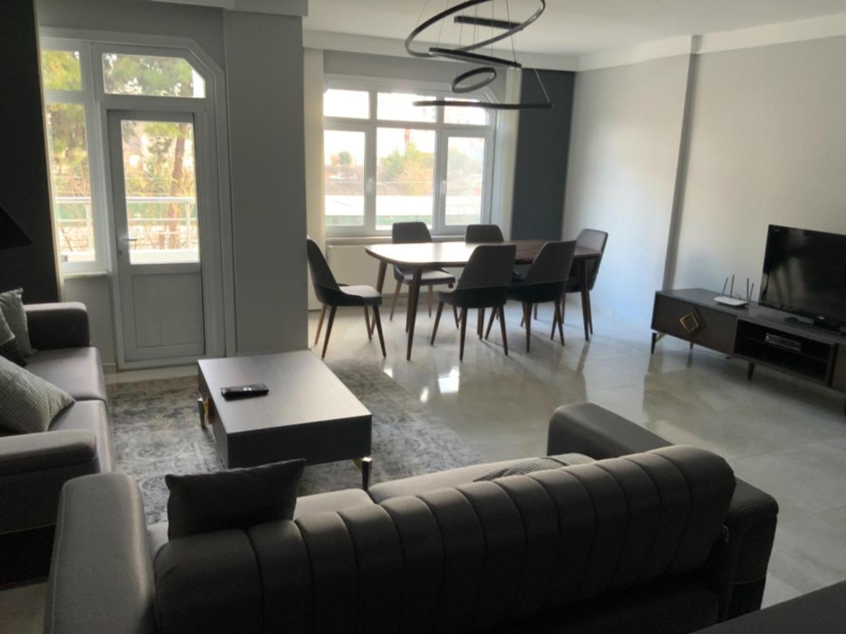 Luxury Z-Apart Family Homes 2 Bedrooms Wifi Near Metro Zeytinburnu Istanbul Eksteriør billede
