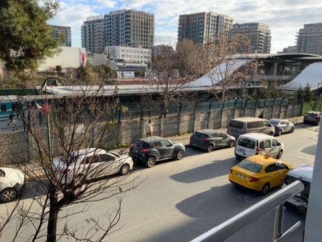Luxury Z-Apart Family Homes 2 Bedrooms Wifi Near Metro Zeytinburnu Istanbul Eksteriør billede